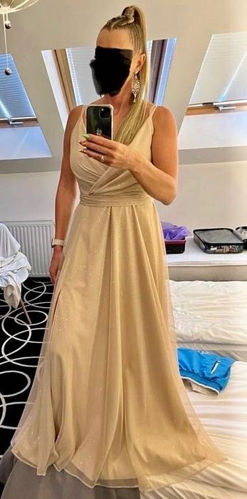 Sukienka wieczorowa sylwestrowa studniówka