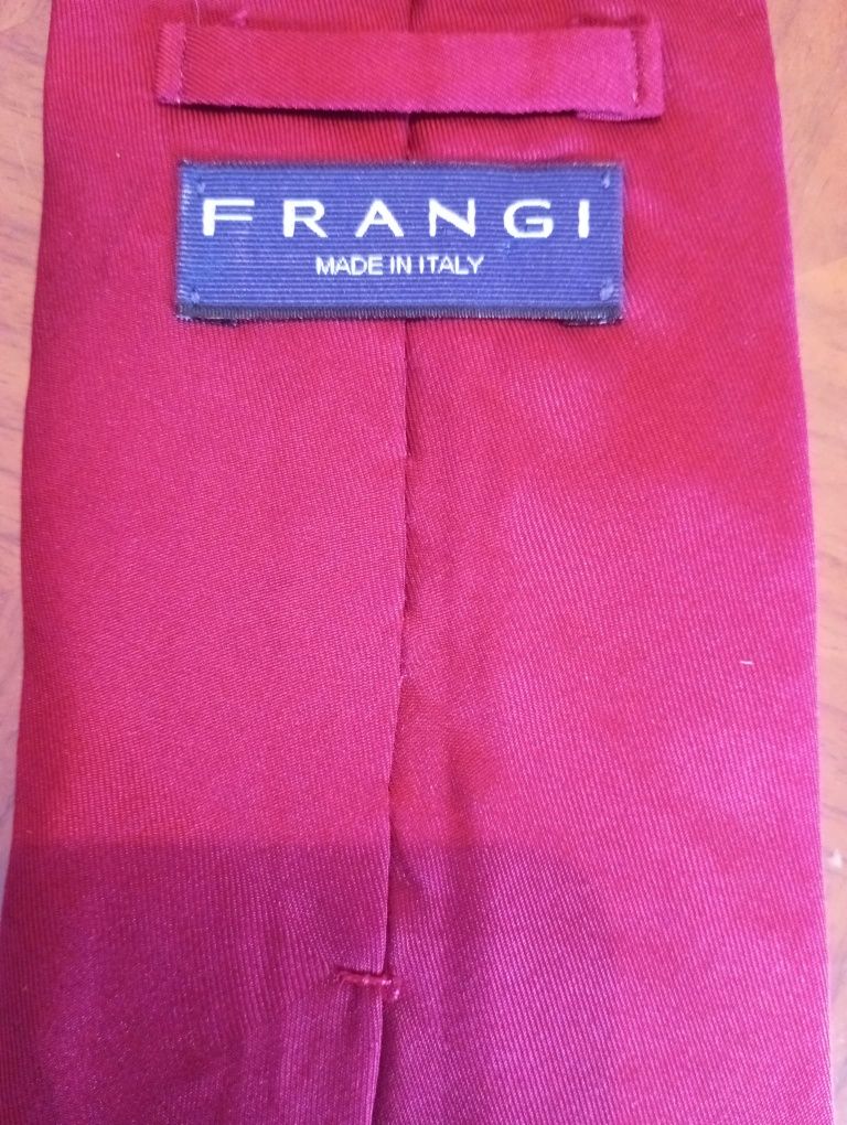 Gravata Frangi Vermelha