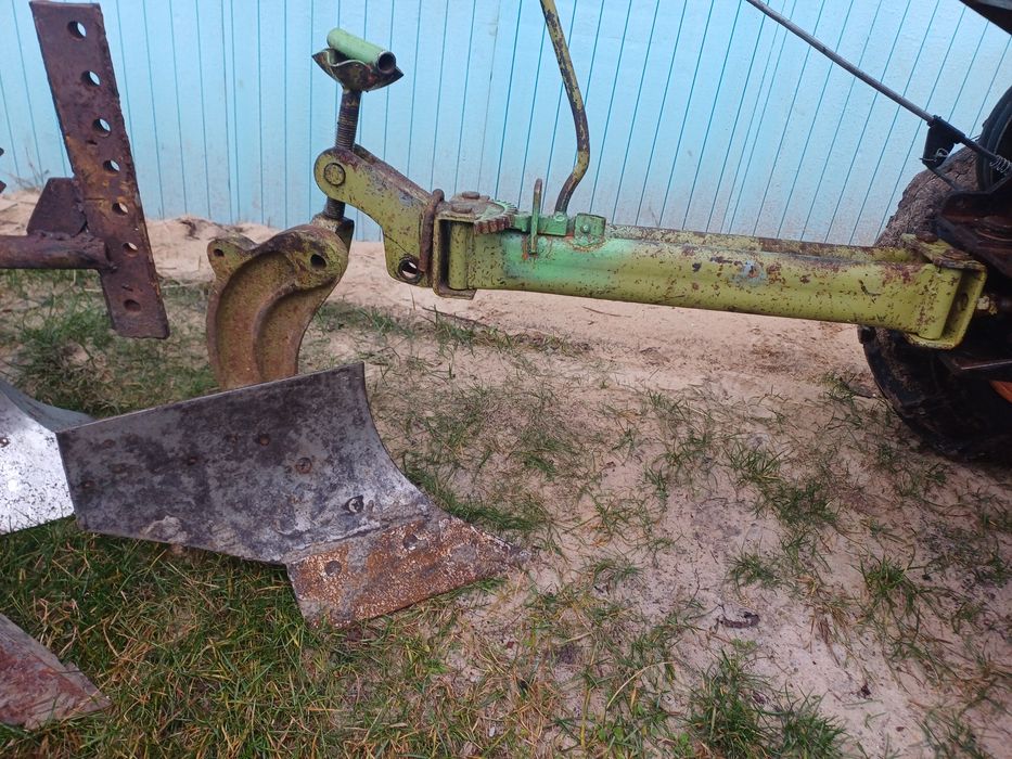 Мотоблок Зубр 10 з навсним в комплекті