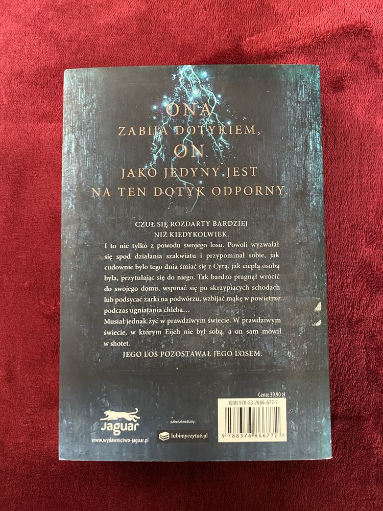 „Splątani przeznaczeniem” Veronica Roth