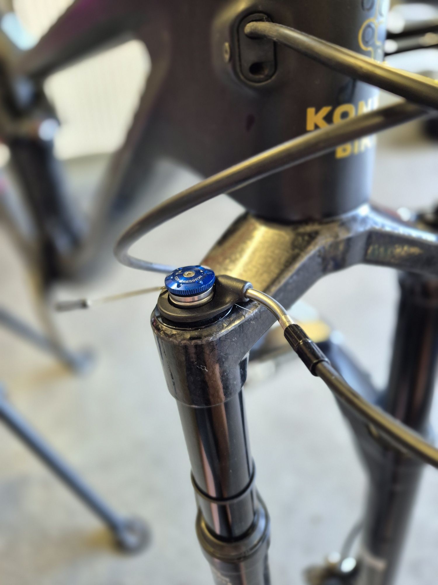 Amortyzator DT SWISS opm ODL 100mm Race Karbon