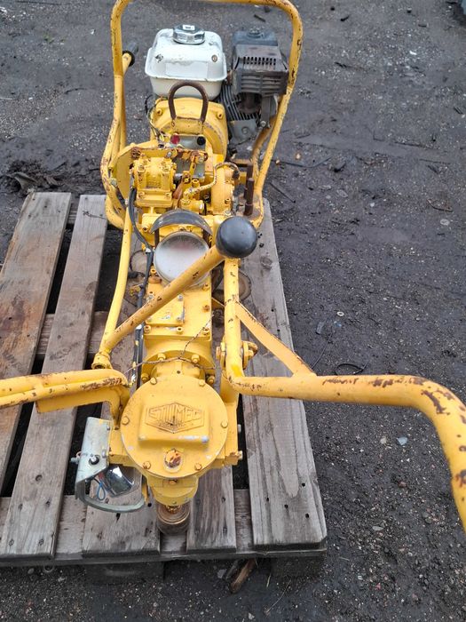 Zakrętarka kolejowa Geismar TPAS 200