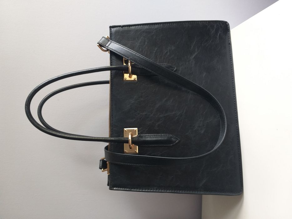 Sztywna torebka H&M z rączkami i dlugim paskiem mieści A4