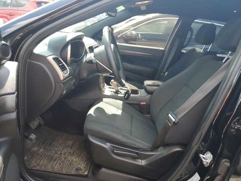 Бампер Jeep Grand Cherokee розборка шрот