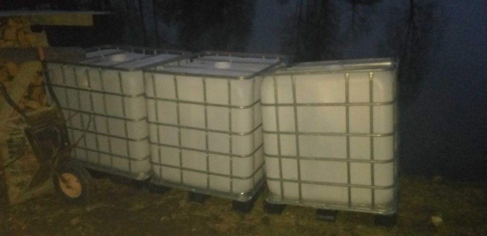 Zbiornik mauzer 1000l biały. Zapraszam!!!  Raz używany.