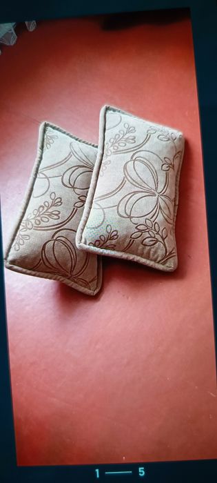 Подушечки диванные 2шт.