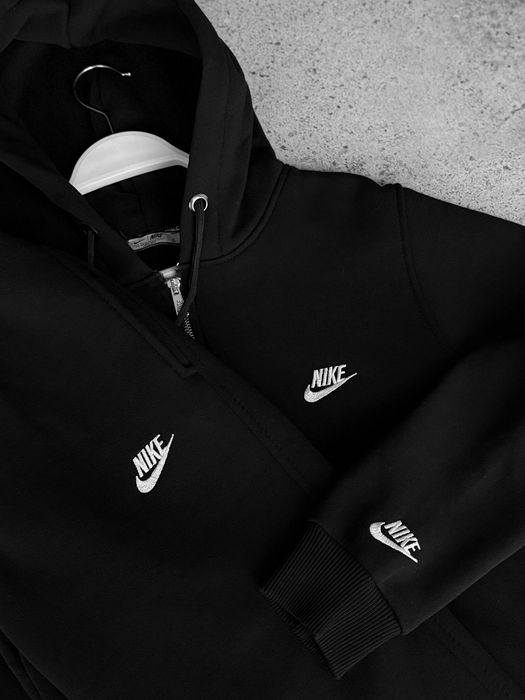 Спортивний костюм Nike на флісі