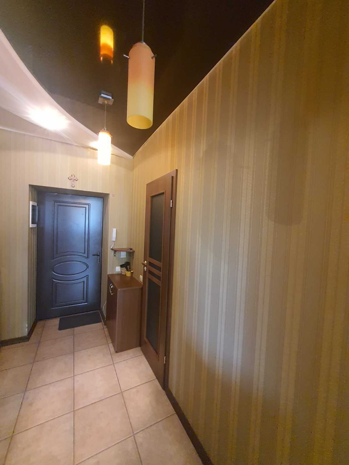 Продажа 2-х комн. 80 м. на Таирова . Костанди ЖК" Вернисаж".Программы!