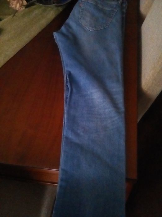Calças Levi's 520