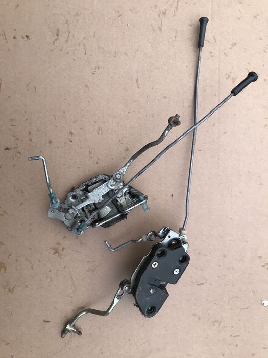 Suzuki samurai sj zamek drzwi