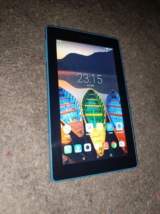Планшет Lenovo Tab 3 Essential 710i