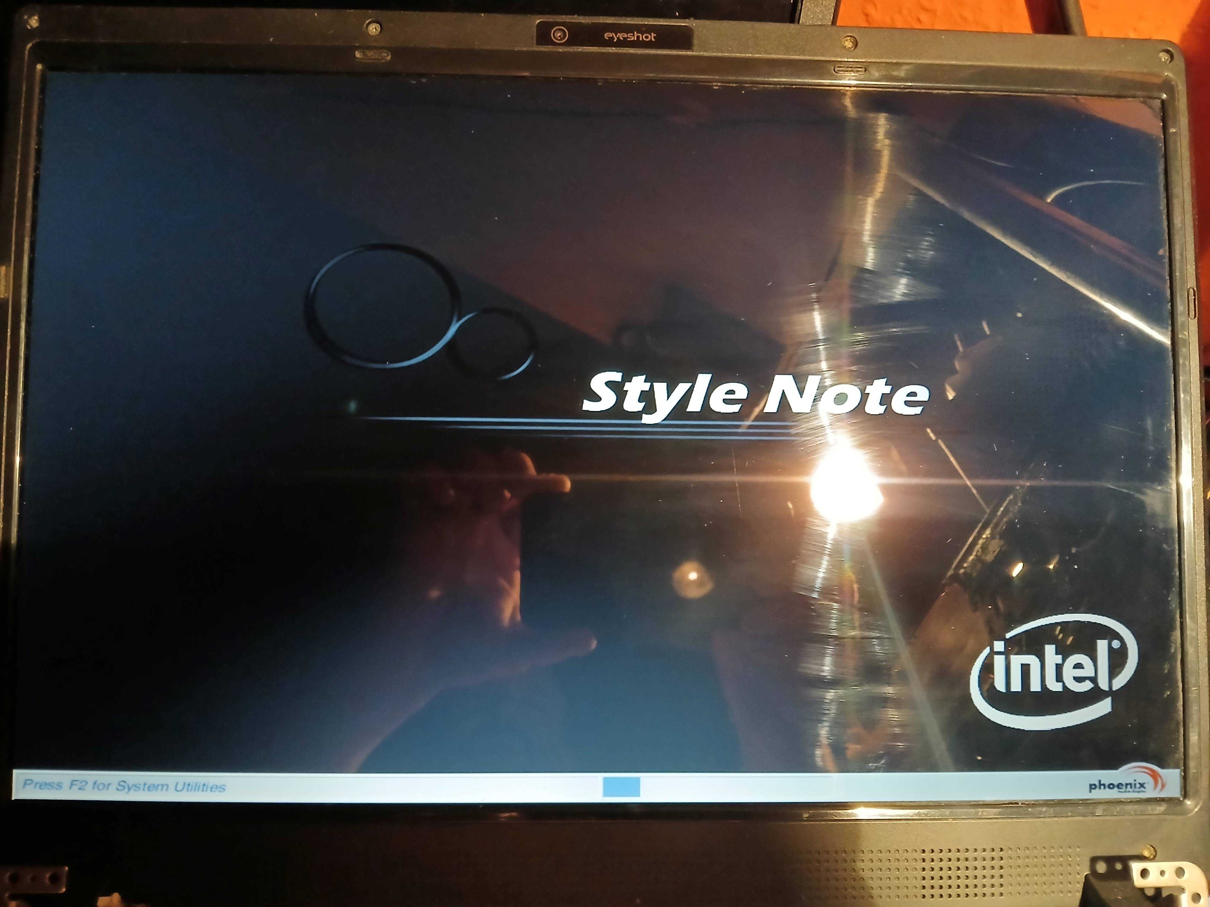 Laptop NTT Corrino M765SU / L617SU