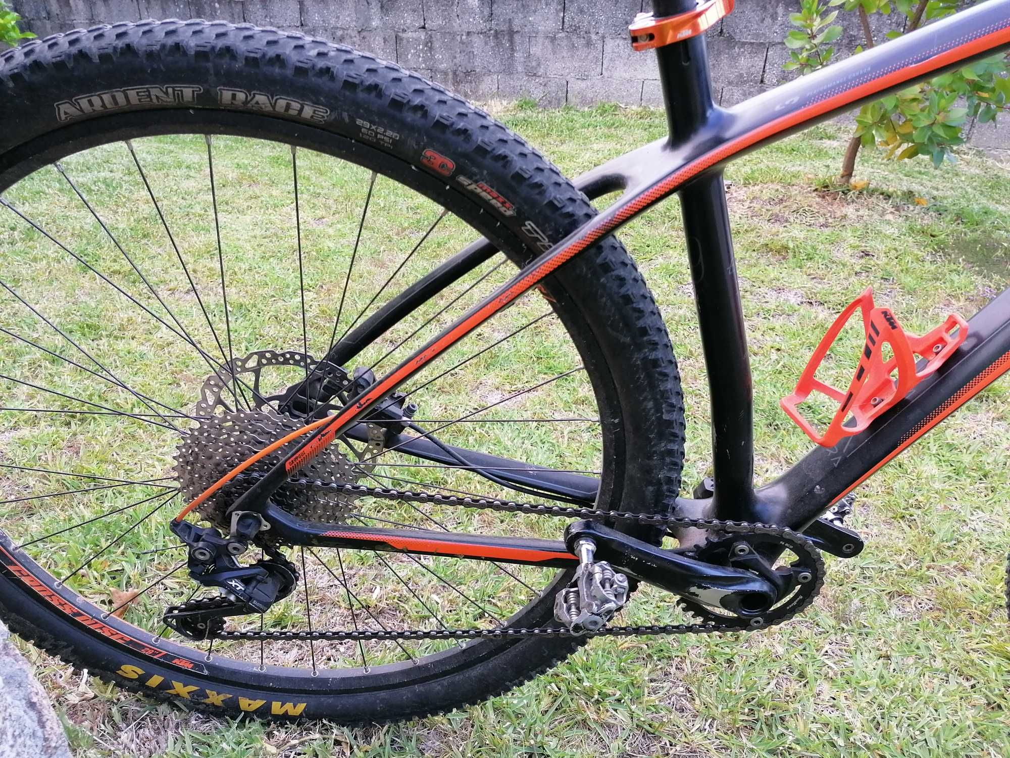 Ktm aera carbono roda 29