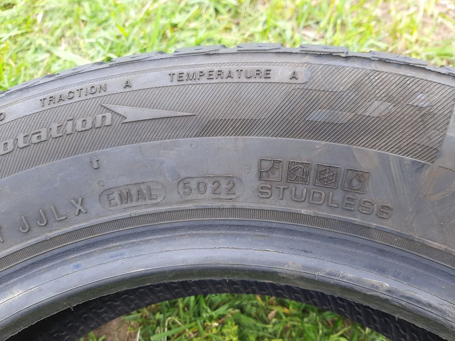 2x Opony całoroczne 185/65R15 Nexen NBlue 4Season 7mm 2022r