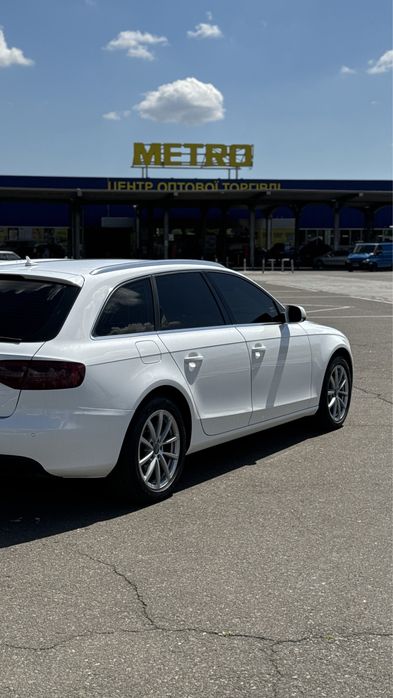Продам Audi a4 b8