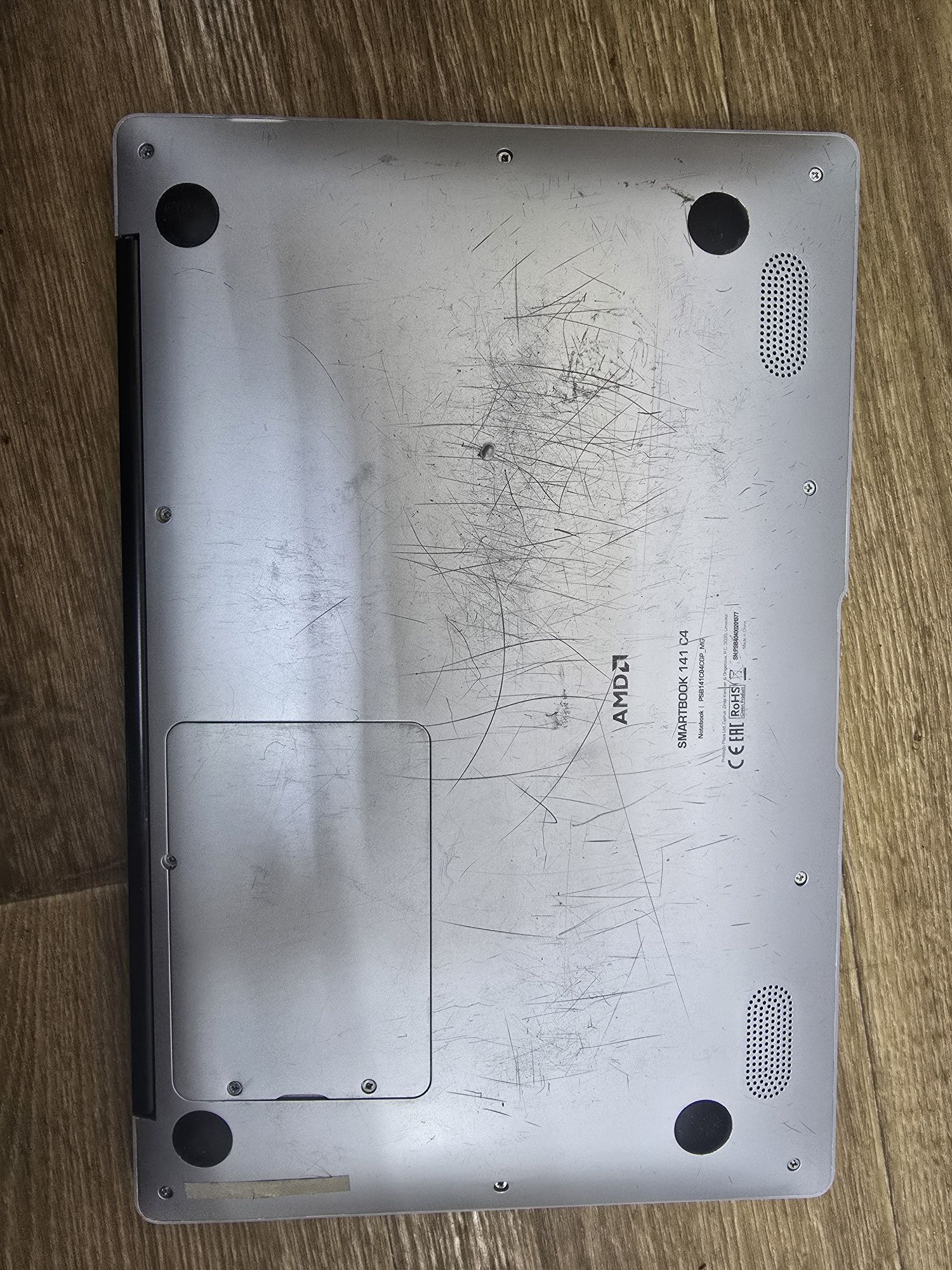smartbook 141 c4