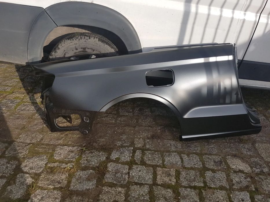 AUDI A3 8V7 Cabrio BŁOTNIK TYLNY PRAWY TYL