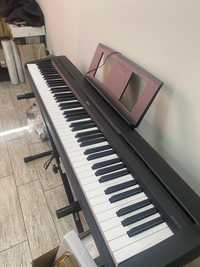 Електронне піаніно Yamaha p-45b. Ідеальний стан.