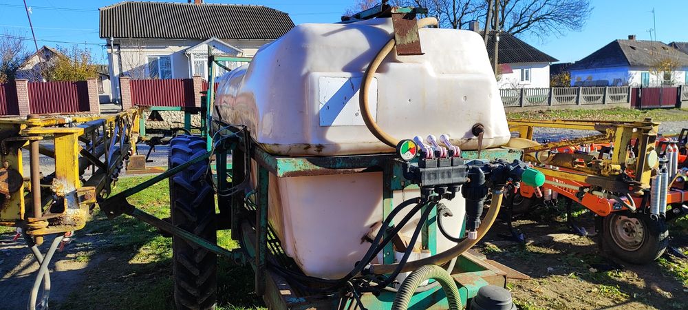 Обприскувач ОП 2000