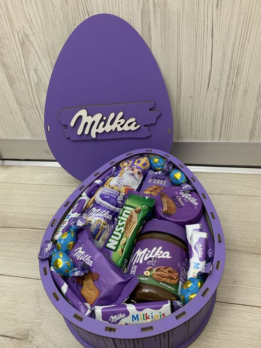 Подарункові бокси до святого миколая солодкі бокси