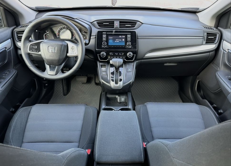 Продам Honda CR-V 2017 2.4 бензин
