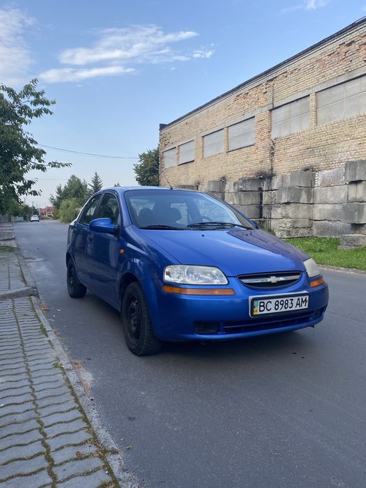 Chevrolet Aveo 2005 1.5 бензин