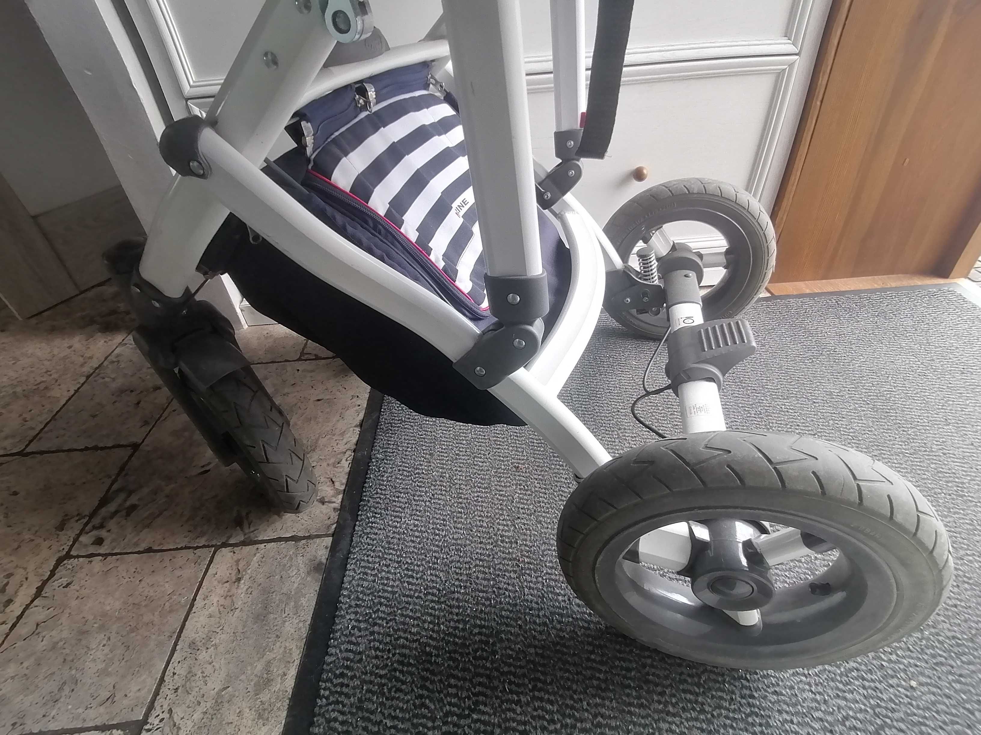 Wózek dziecięcy Marine Fotelik maxi cosi isofix
