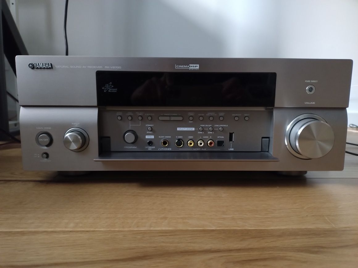 Yamaha RX-V2770 amplituner kina domowego