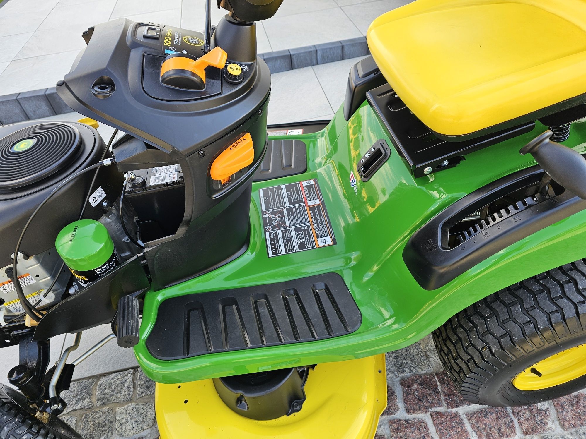 John deere E 120 Super stan / 75 mth / 06.2020 rok