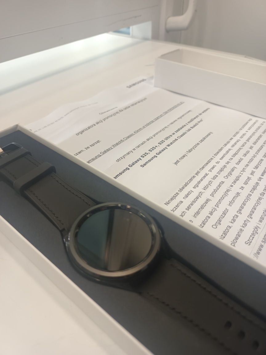 NOWY Zegarek Galaxy Watch6 Classic NOWY 43mm gw2027-05 MKomis Madej Sc