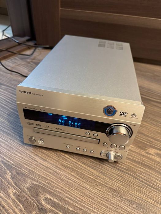 Onkyo DR-815 sacd DVD 5.1 звук Receiver програвач домашній кінотеатр