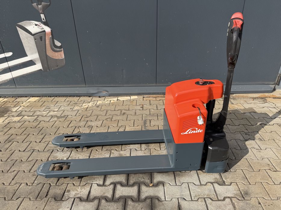 Paleciak elektryczny Linde MT 15 z 2020 r 1500 kg lekki mały paleciak