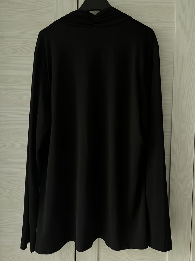Czarna narzuta sweterek z długim rękawem kardigan