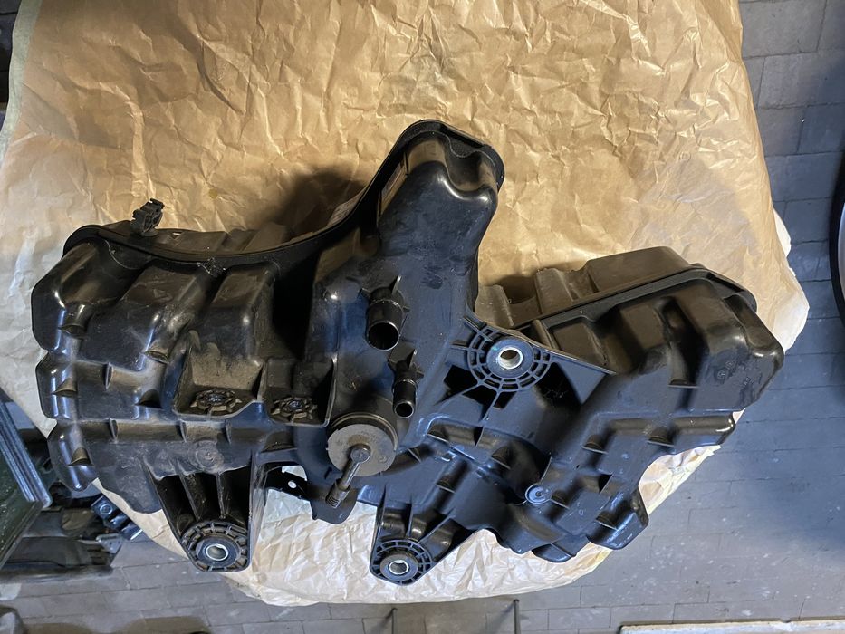 Zbiornik Adblue pompa Alfa Romeo Stelvio