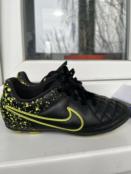 Продам бутсы детские