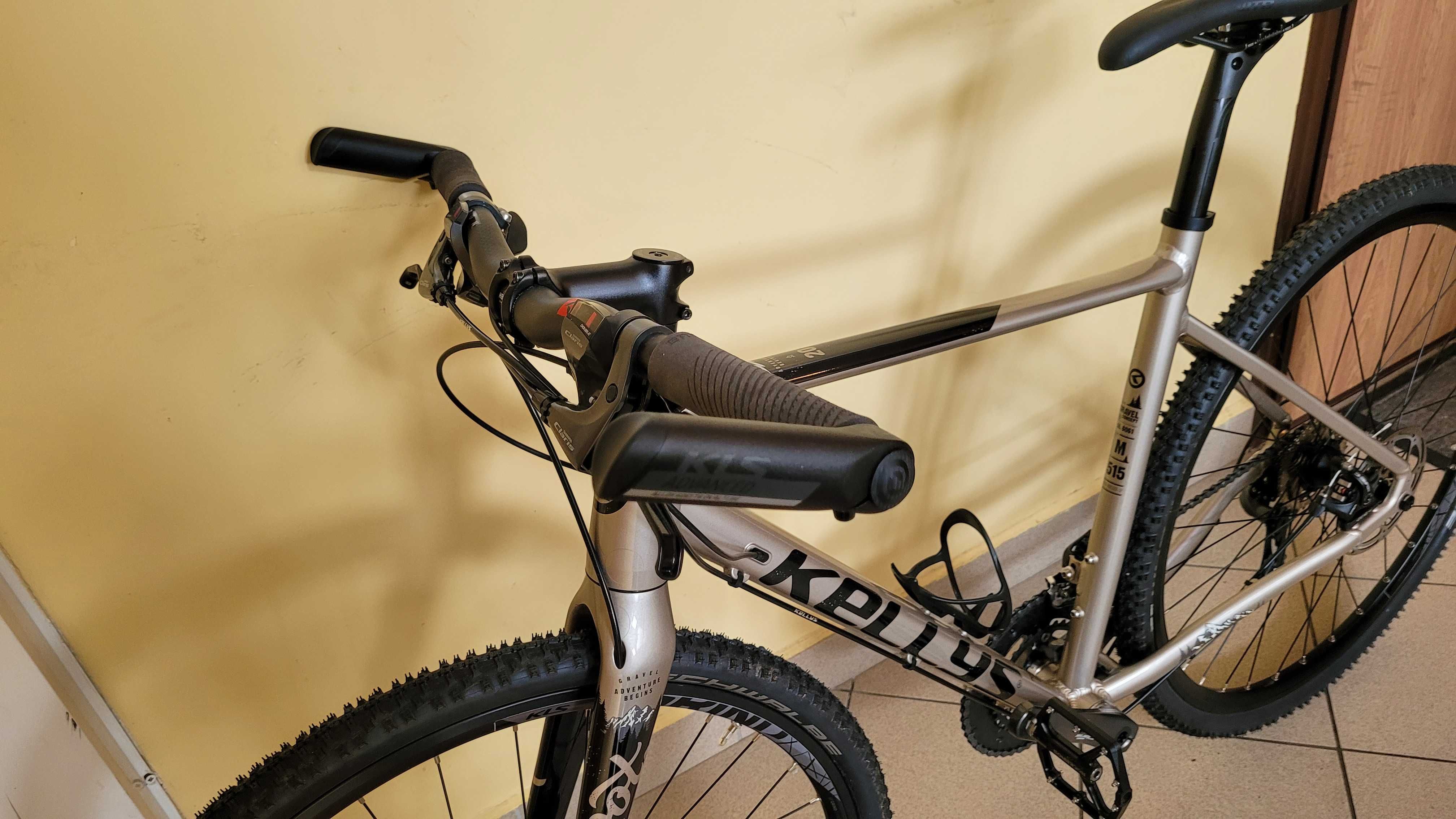 Rowel gravel Kellys Soot 20