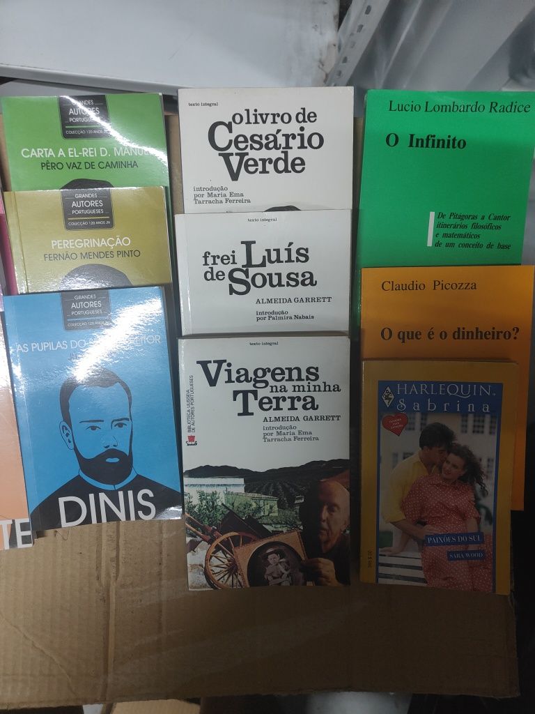 Conjunto de 20 livros