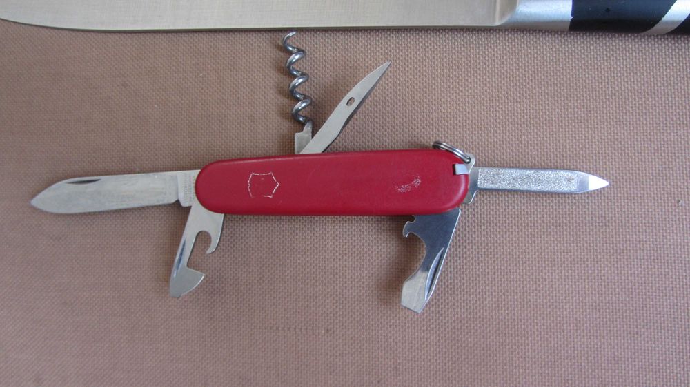 Кухонний ніж Edenberg + Victorinox Sportsman .