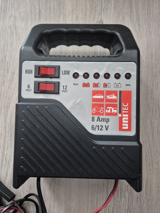 Prostownik UNITEC 8A 6/12V