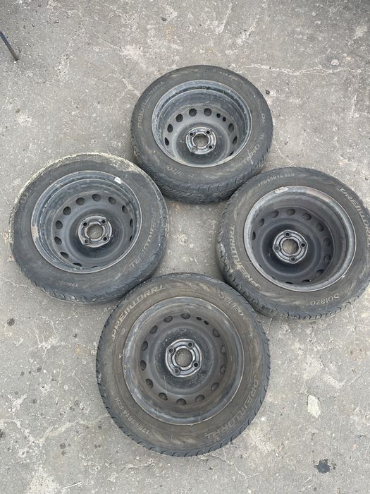 Продам колеса в сборе r 14 4*100 резина 175/65 premiorri