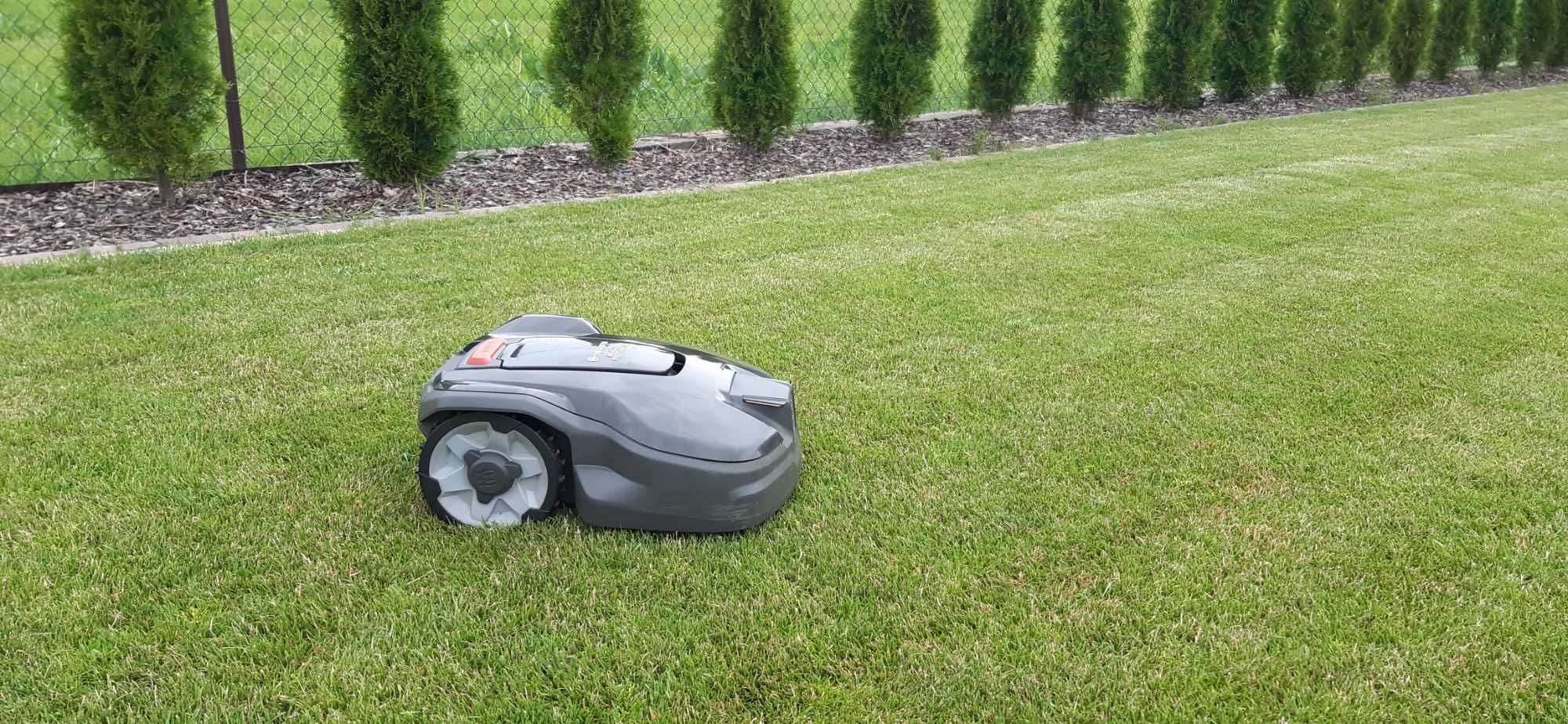 Kosiarka Automatyczna Robot Koszący - Husqvarna 305 - 600m2 Wysyłka