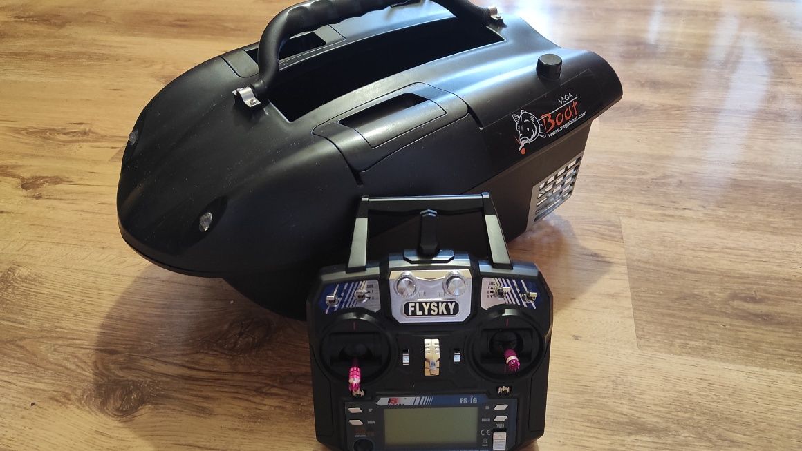 Autopilot Twin Gps do łódki zanętowej