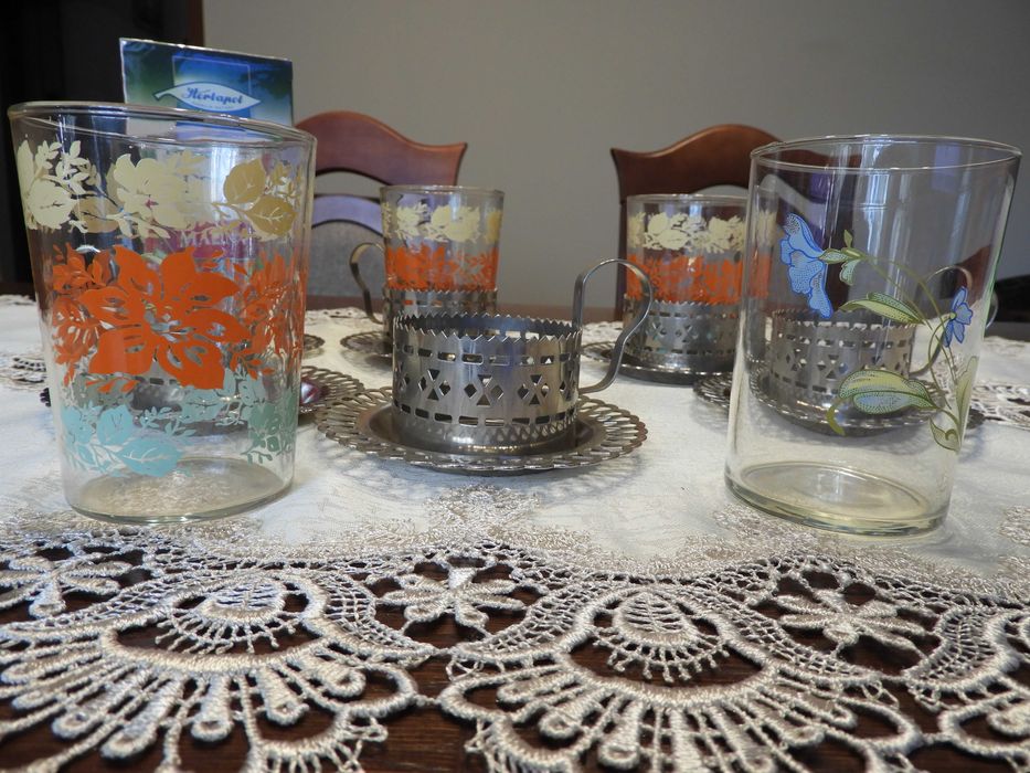 Szklanki z okresu PRL