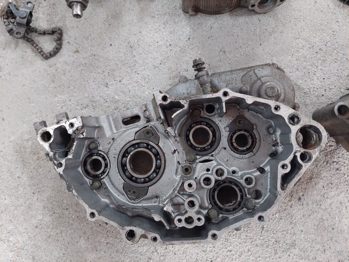 Yamaha yzf 250 cylinder karter wał tryb dekiel ślizg części silnik