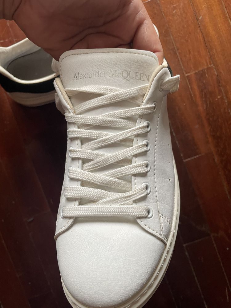 Alexander McQUEEN