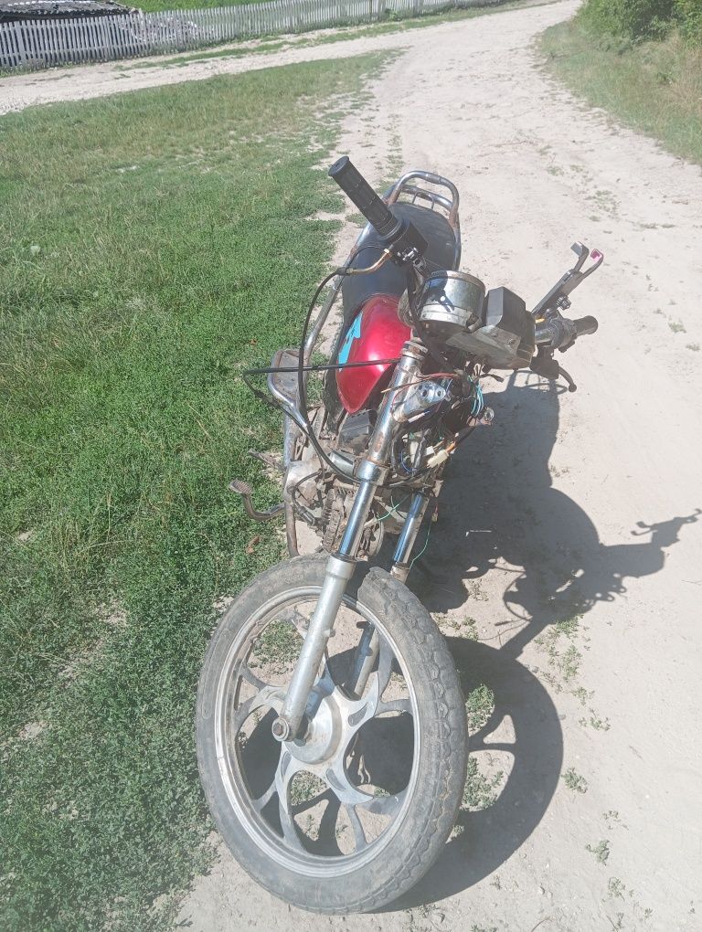 Продам мопед альфа 72 кубів