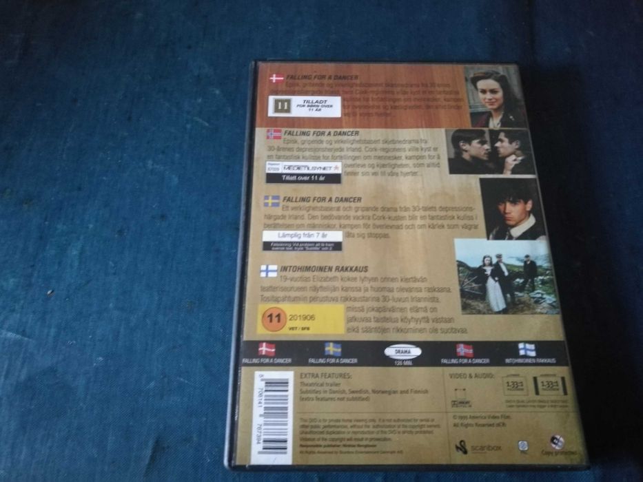 COLIN FARREL - Falling For a Dancer	DVD (áudio Inglês)