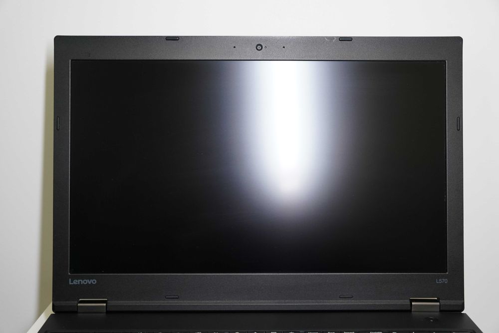 Lenovo ThinkPad L570 15,6" i5-6200U | 8 GB RAM | 250 GB SSD | FHD