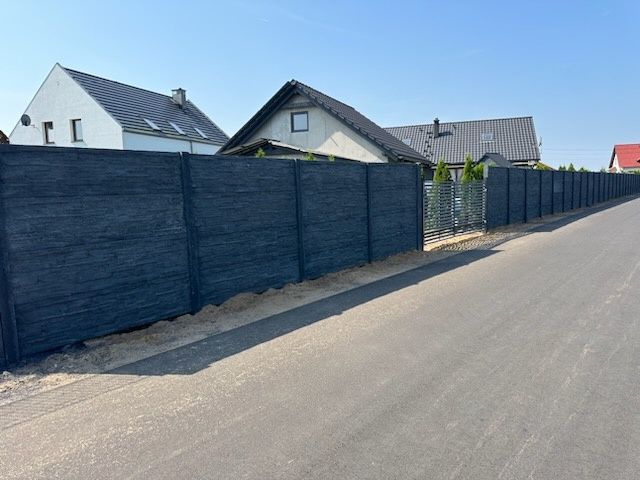 Ogłoszenie betonowe