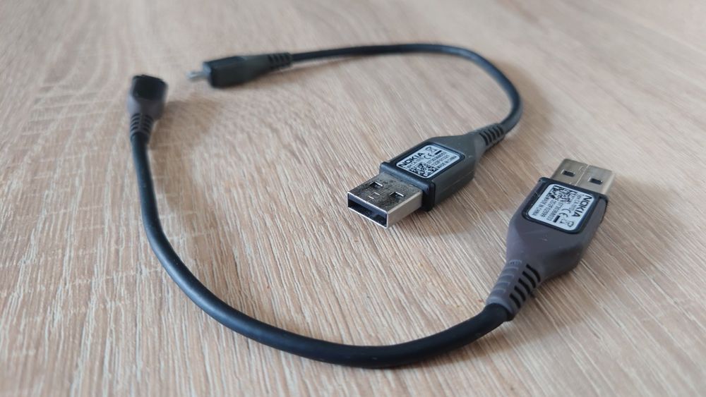 Kabel USB - microUSB typ B Nokia 0,2 m 2 szt